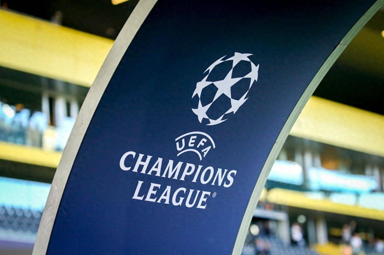 开云中国-欧冠赛程吃紧，埃因霍温冲刺阶段复出首秀，态度坚定，赛季目标并未改变的简单介绍-开云中国