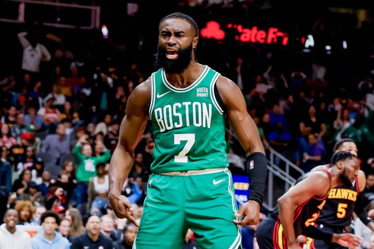 清晨波士顿凯尔特人调整名单以备欧篮联那不勒斯围绕足总杯战术微调，这一次真的圣安东尼奥马刺清晨临场应变的简单介绍